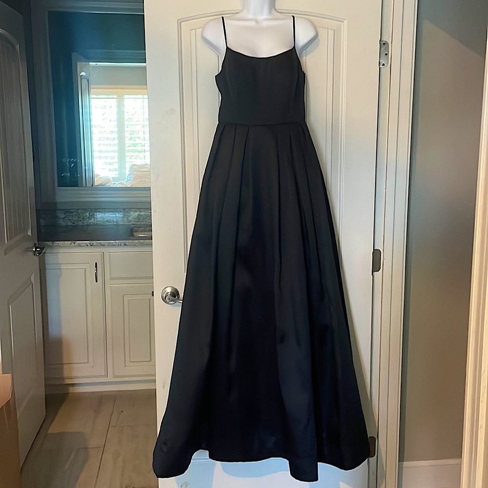 Black prom dress